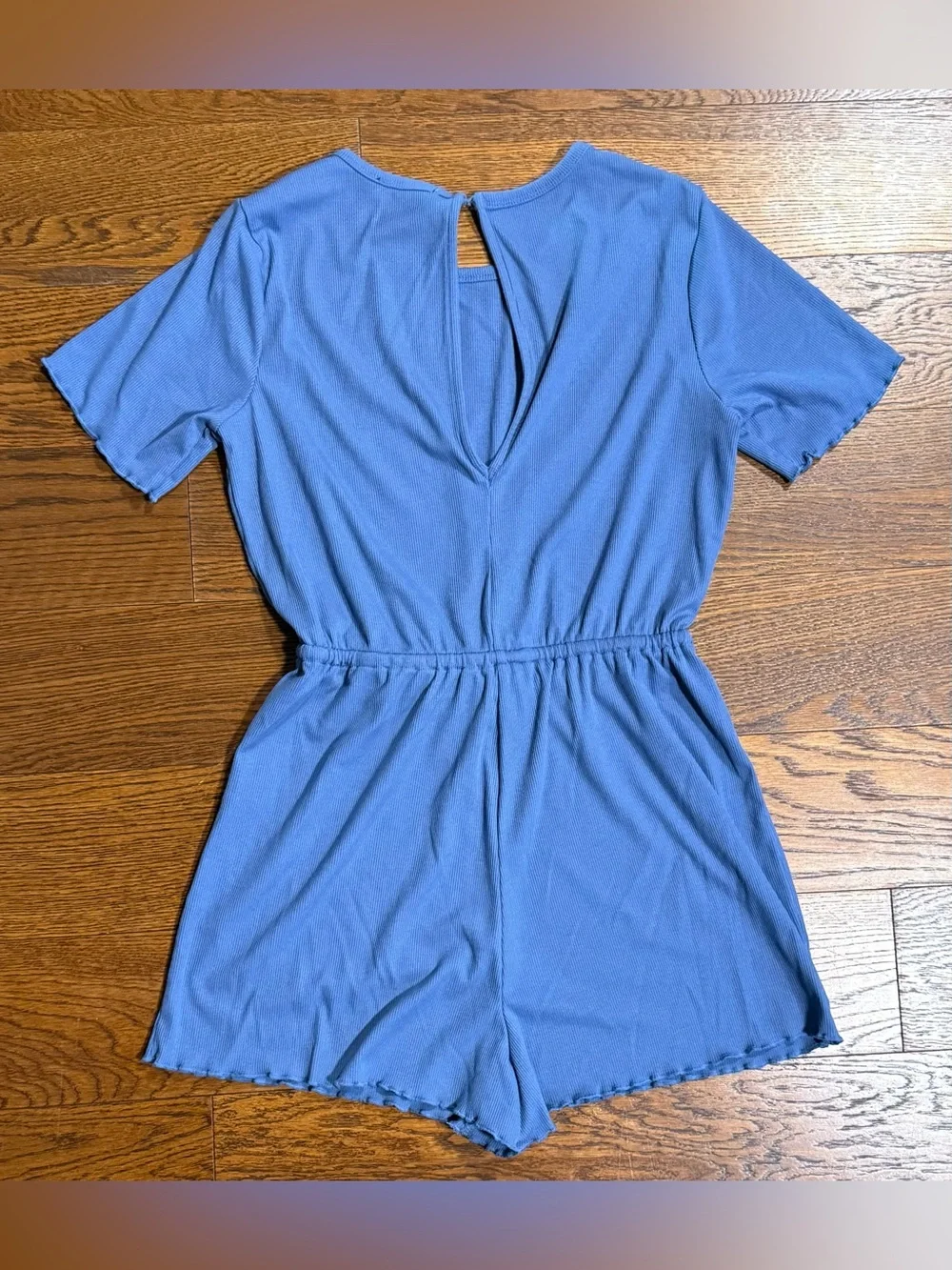 Lulus Women’s Estelle Slate Blue Ribbed Lettuce Edge Romper Size Small EUC - Picture 4 of 6